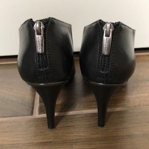 Vince Camuto Shoes - Black leather low cut boots. Vince Camuto Shoes - Black leather low cut boots.